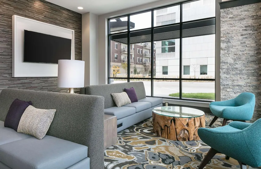 Hilton Garden Inn Iowa City Downtown University-1